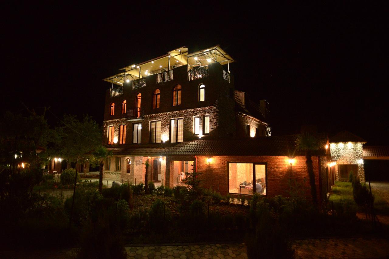 Chateau Chikovani Hotel Gordi Exterior photo