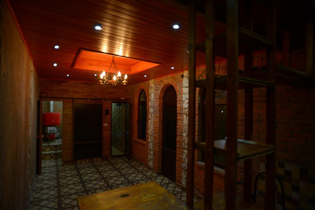 Chateau Chikovani Hotel Gordi Exterior photo
